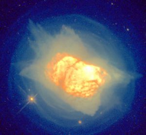 ngc7027_hst_visible