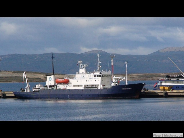 004 Polar Pioneer