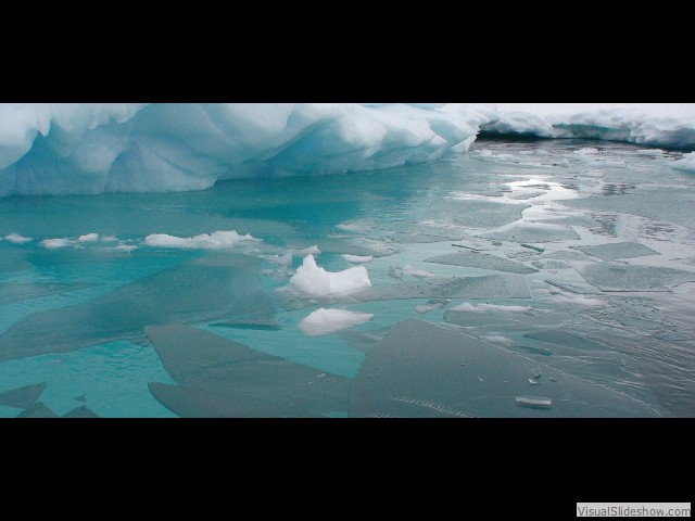 031 Sea ice (thin) near Pleneau Island